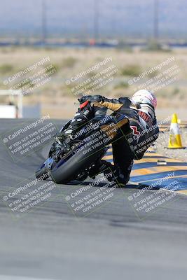 media/Feb-03-2024-SoCal Trackdays (Sat) [[767c60a41c]]/2-Turn 11 (10am)/